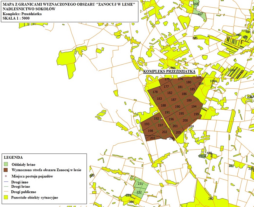 Mapa prezentująca kompleks leśny Przeździatka z zaznaczonym obszarem Programu Zanocuj w lesie